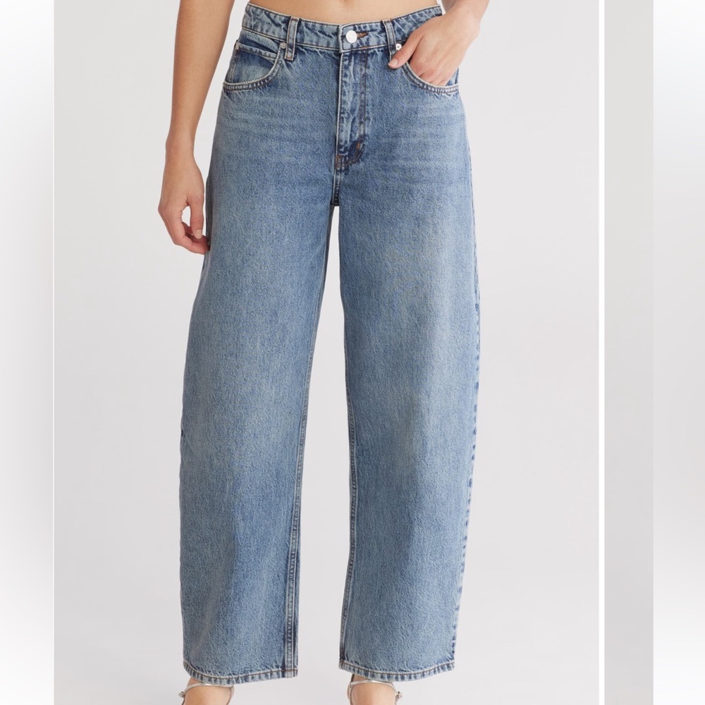 Frame Denim Long Barrel jeans